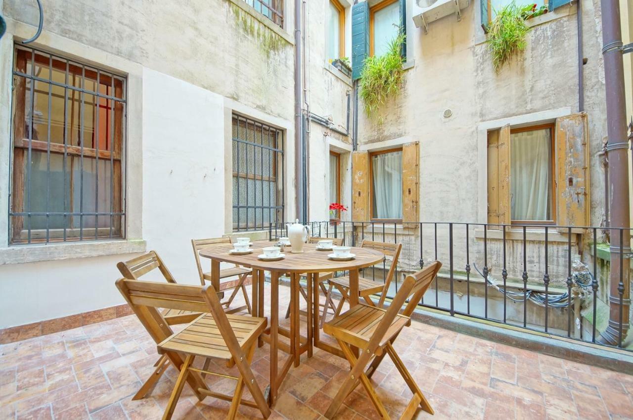 Dolcevita Apartments N 373 Venecia Exterior foto